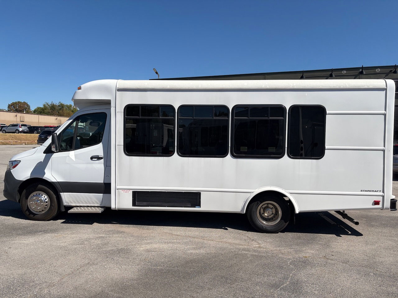 2024 Mercedes Sprinter Starlite - Image 8