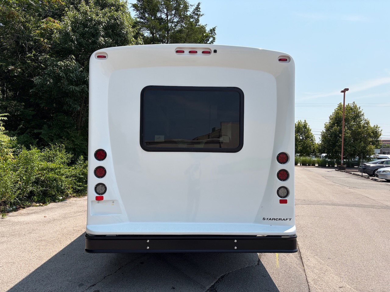 2024 Ford E350 Starcraft Allstar - Image 12