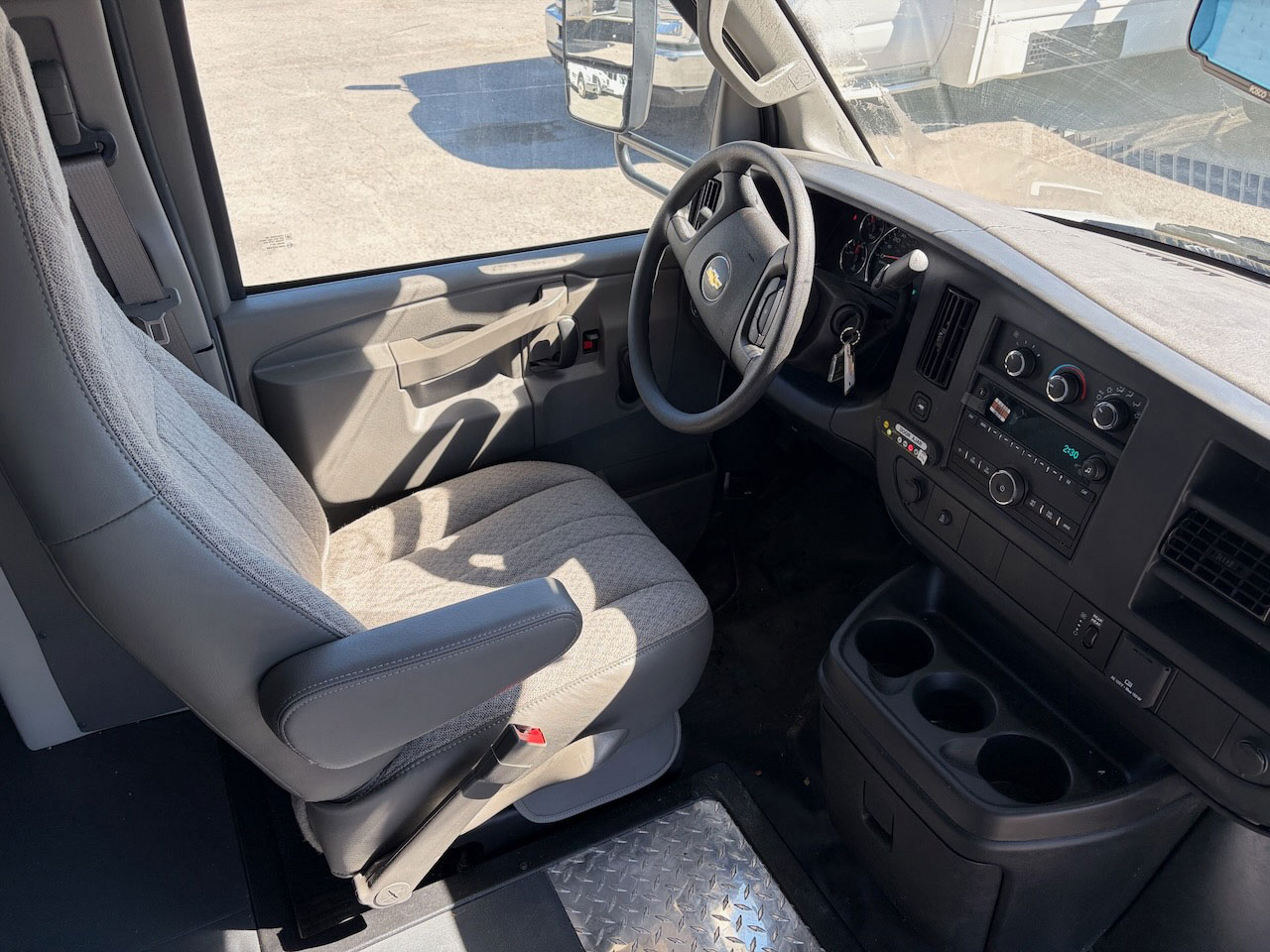 2024 Chevrolet 4500 Starcraft AllStar - Image 9