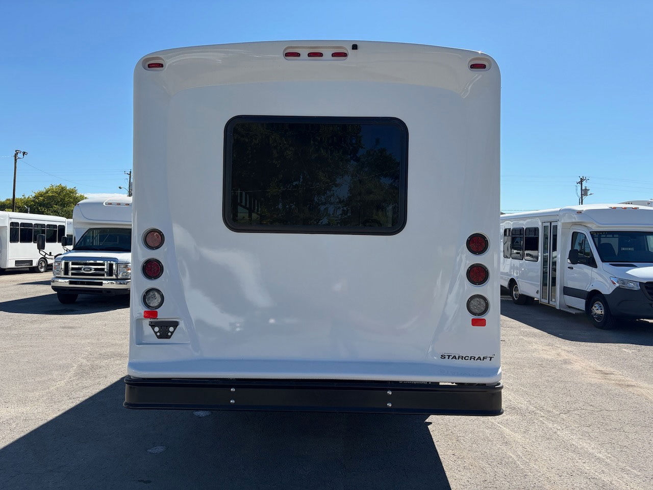 2024 Chevrolet 4500 Starcraft AllStar - Image 13