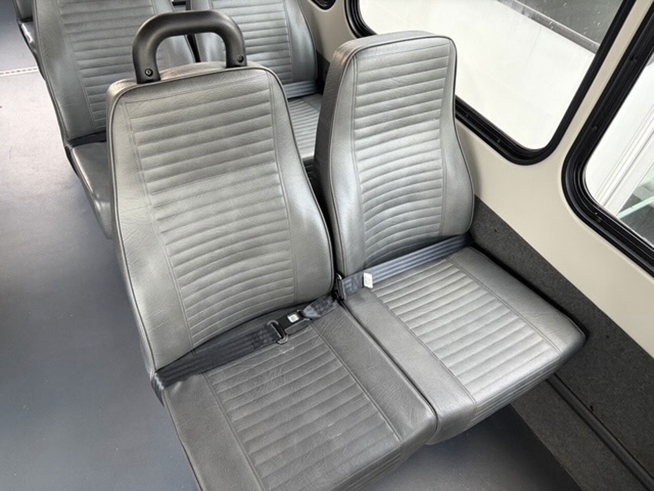 2026 Ford E350 Starcraft Allstar - Image 5