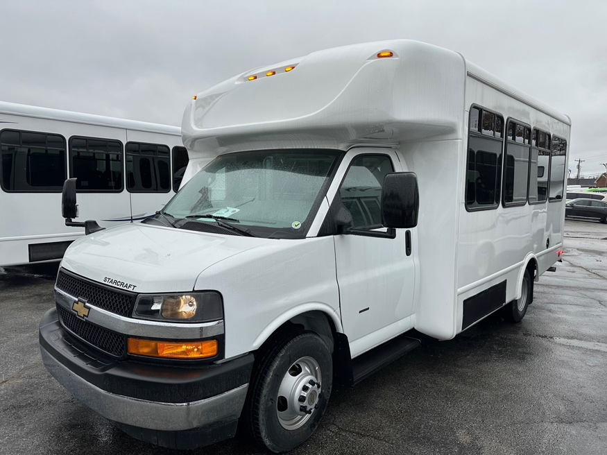 2024 Chevrolet 3500 Starcraft AllStar - Image 1