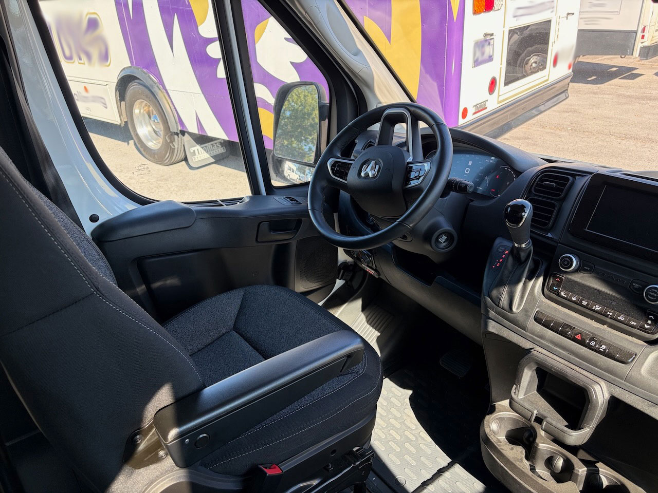 2023 Promaster Braun - Image 9
