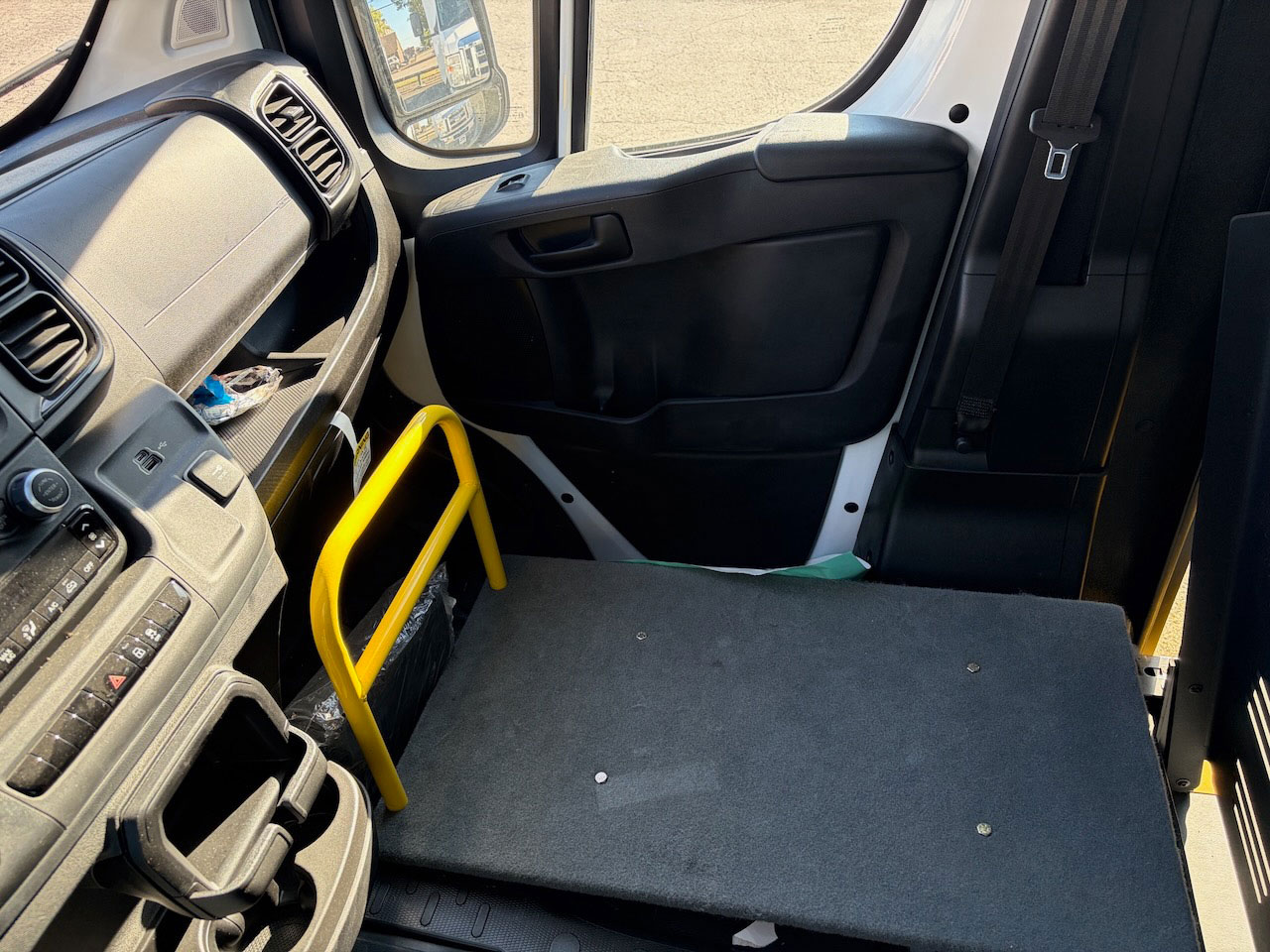 2023 Promaster Braun - Image 12