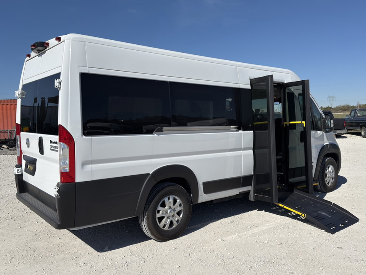 2023 Promaster Braun - Image 2