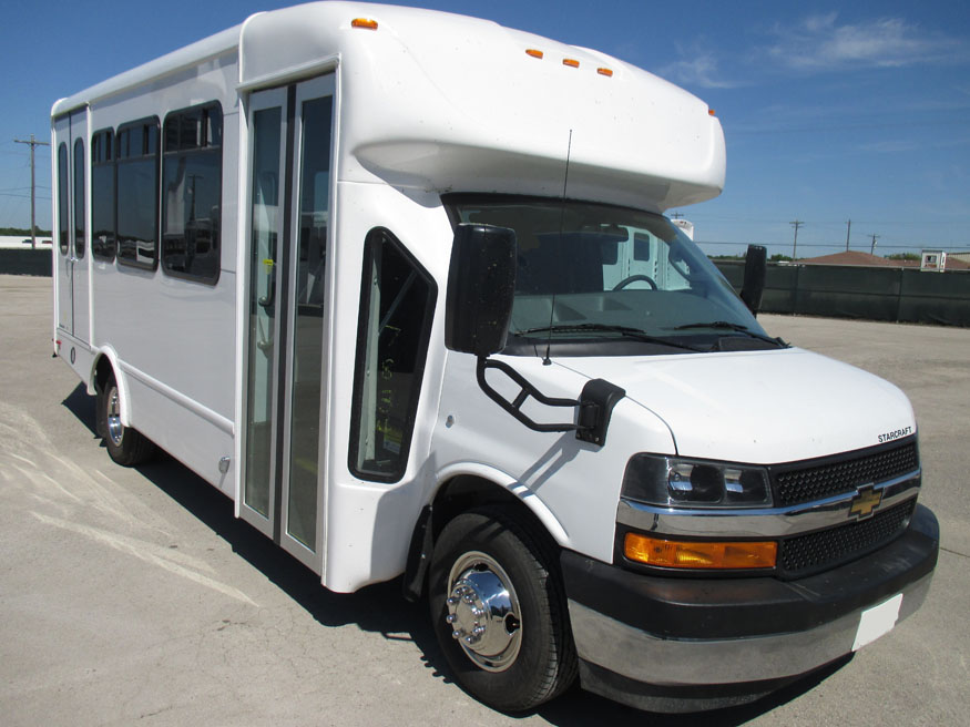 2024 Chevrolet 3500 Starcraft AllStar - Image 1