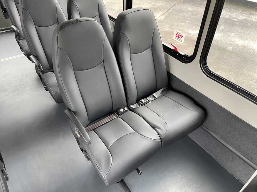 2025 Ford E450 Starcraft Allstar - Image 5