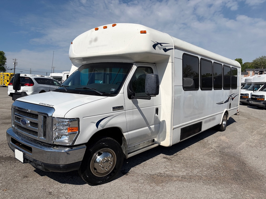 2013 Ford E450 Starcraft MVP - Image 1