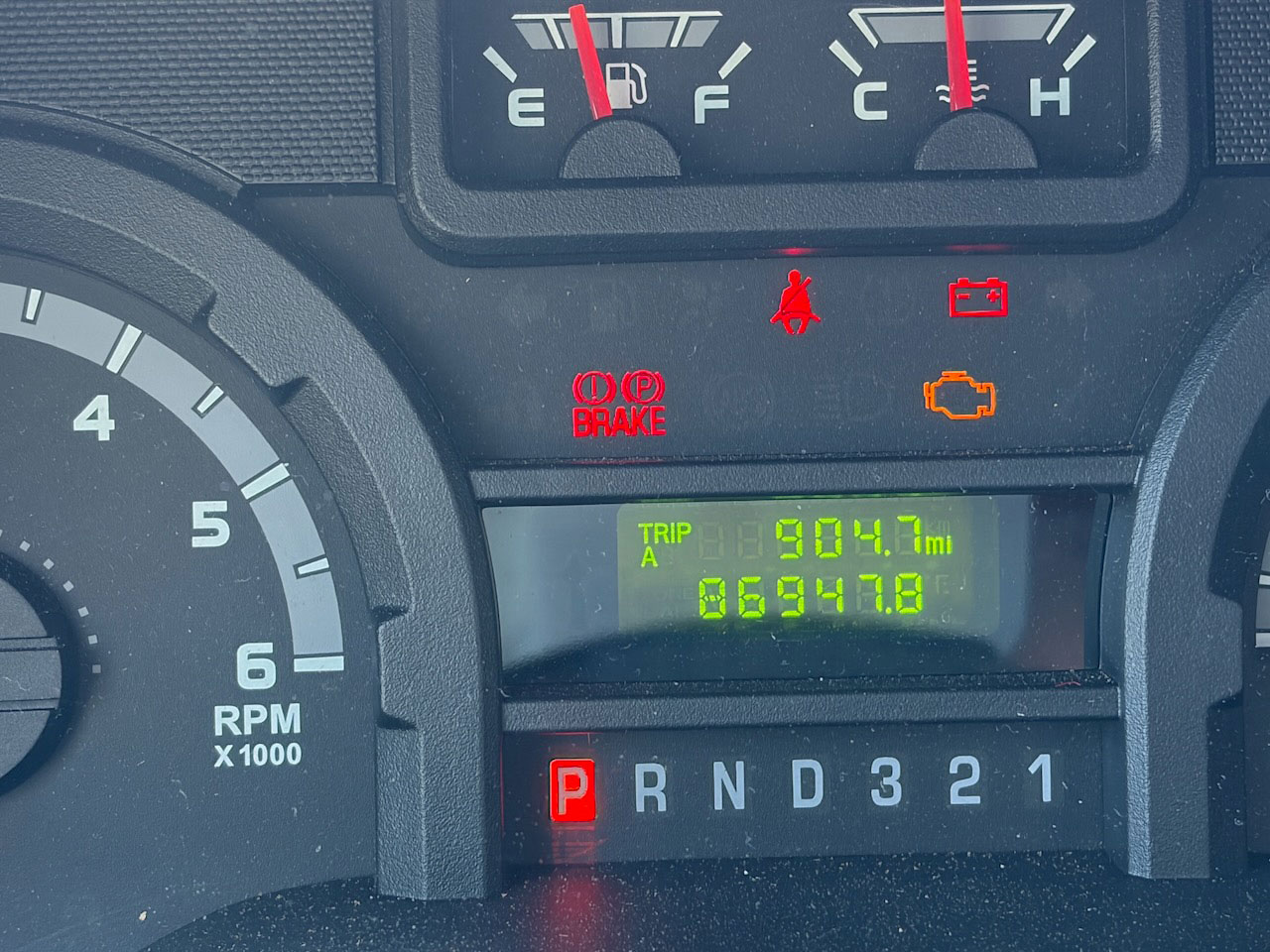 2016 Ford E350 Ameritrans - Image 8