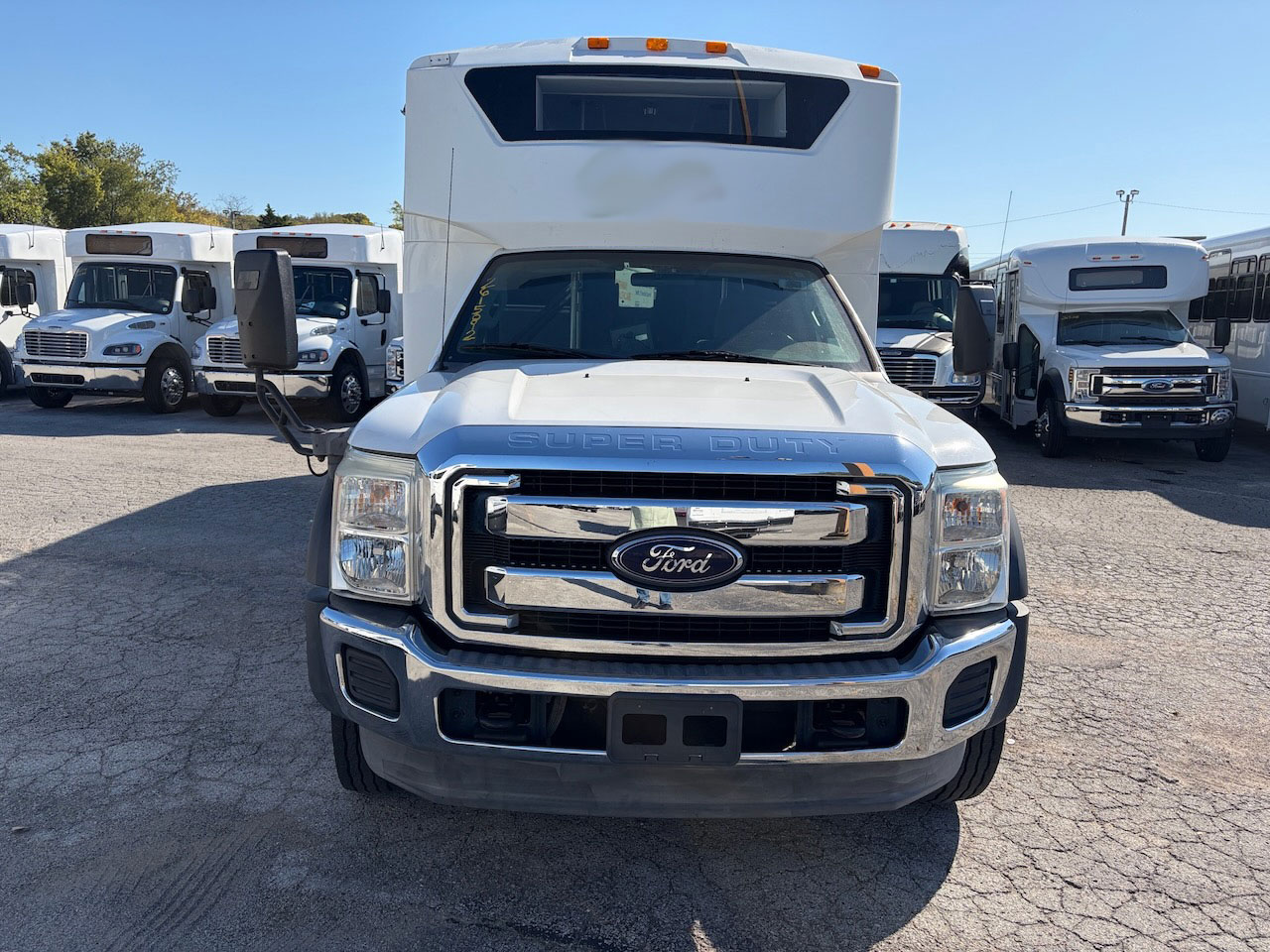 2012 Ford F550 Glaval Entourage - Image 13