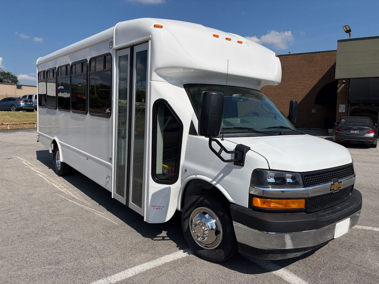 2026 Chevrolet 4500 Starcraft - Image 1