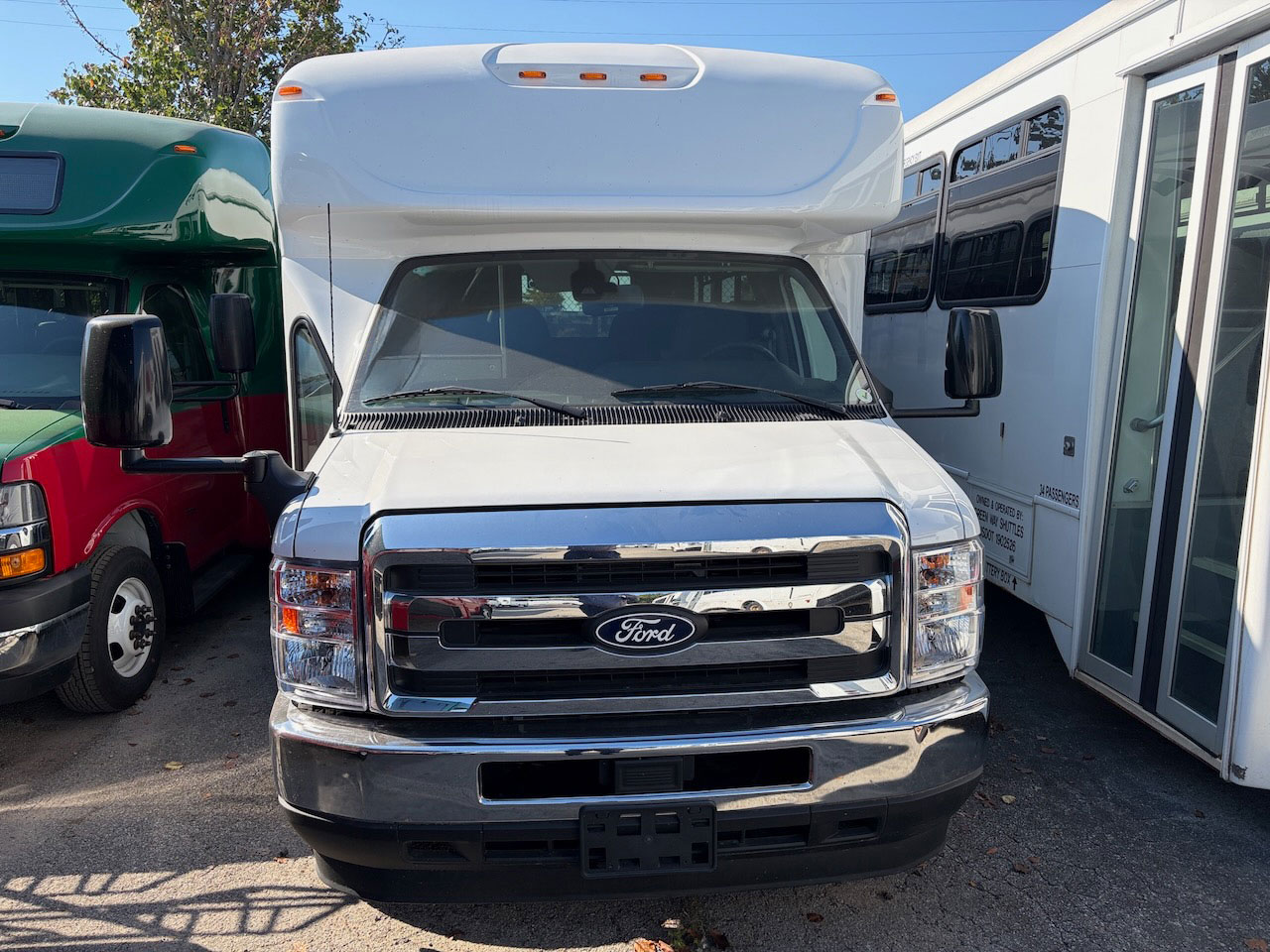 2026 Ford E450 Starcraft Allstar - Image 12
