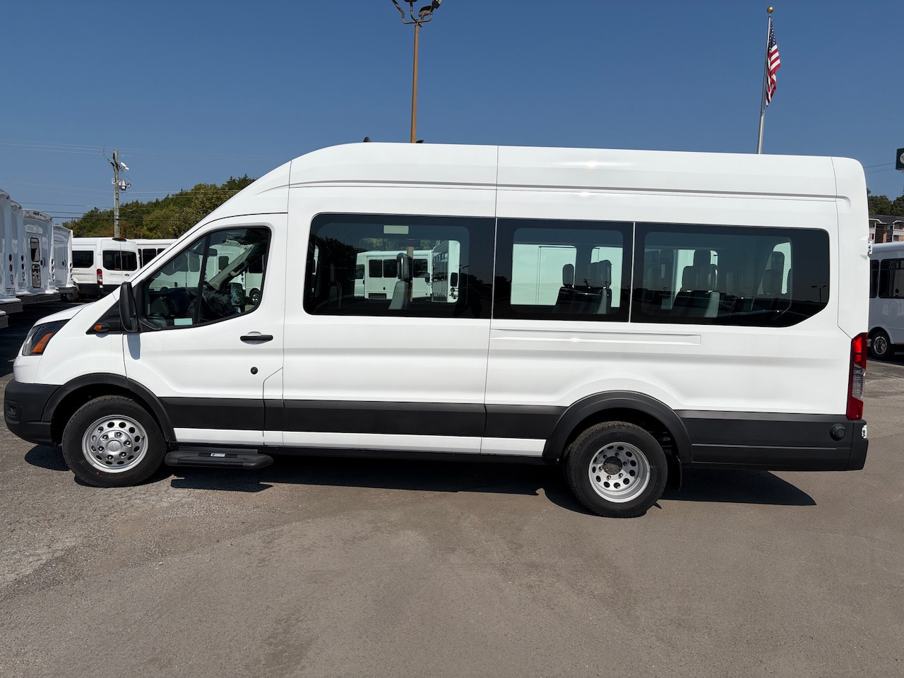 2023 Ford Transit U4X-HR - Image 8