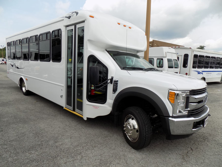 2027 Ford F550 Starcraft XL. - Image 1