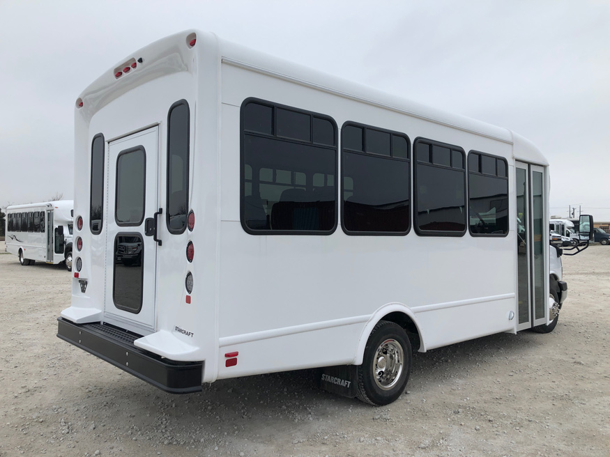 2024 Chevrolet 3500 Starcraft AllStar - Image 2