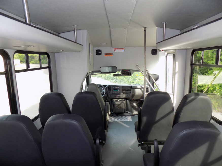 2024 Chevrolet 3500 Starcraft AllStar - Image 3