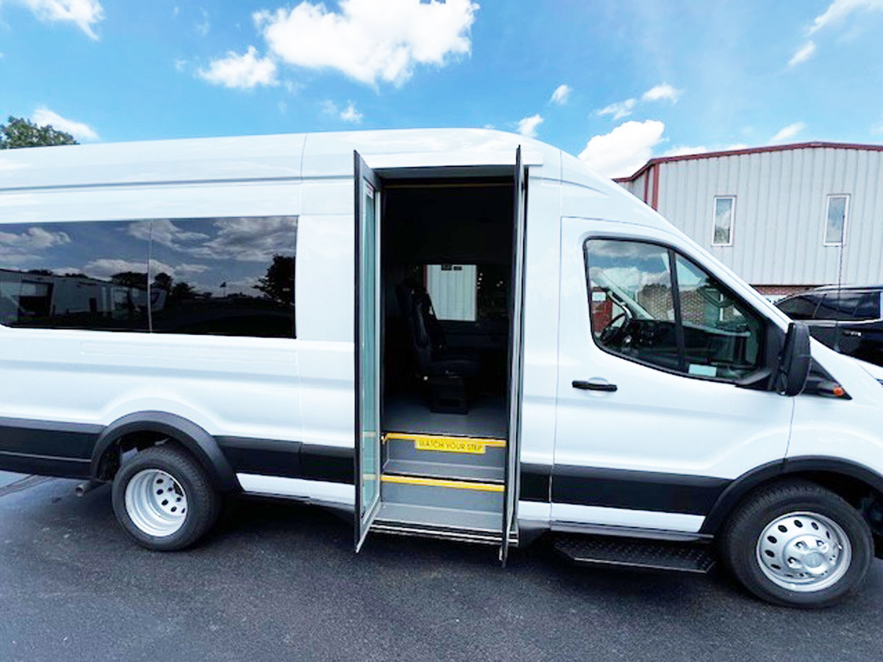 2027 Ford  Transit 350 U4X/PT - Image 2