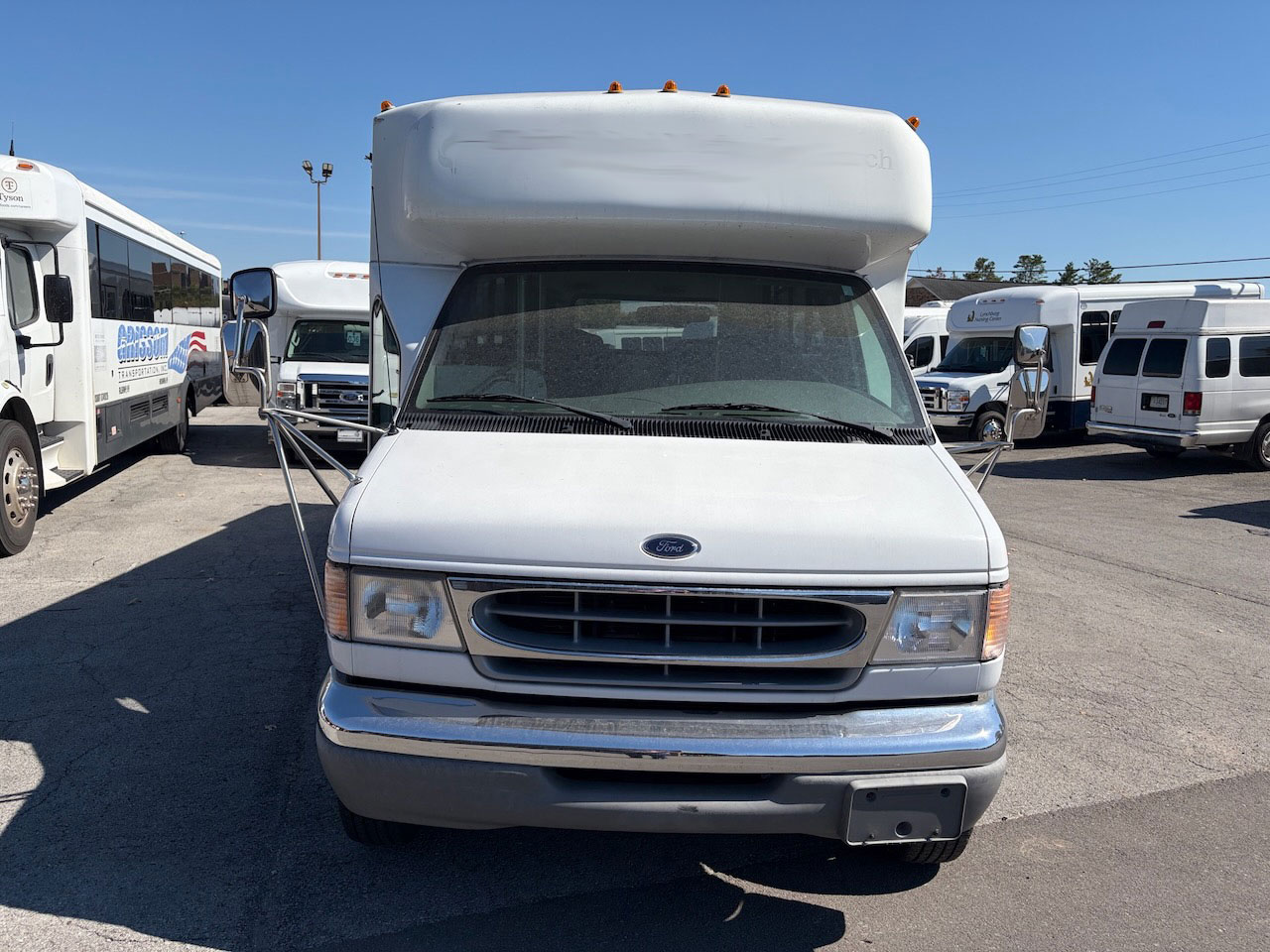 2001 Ford E450 ElDorado Aerotech - Image 12