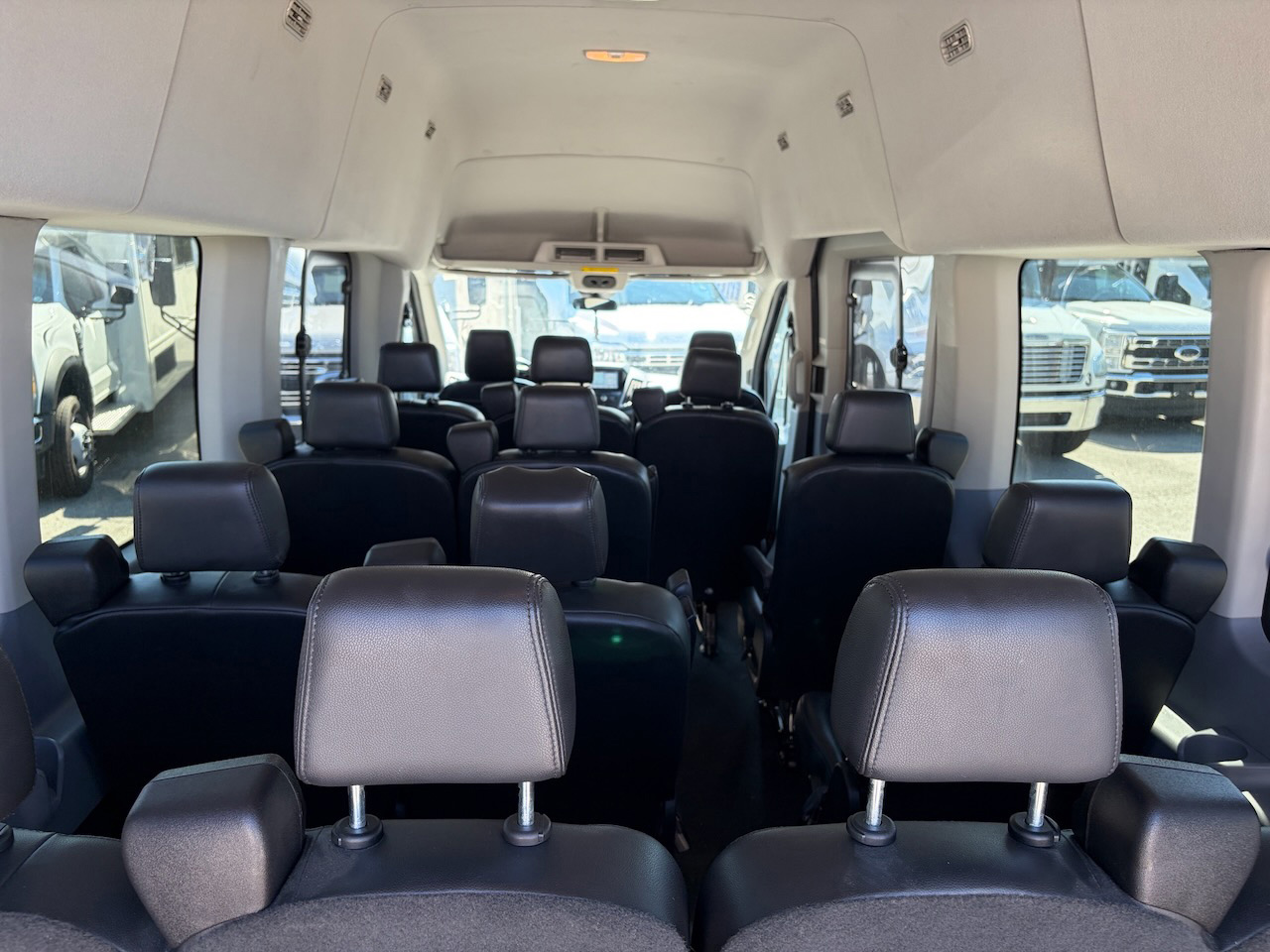 2019 Ford Transit 350 XLT - Image 3
