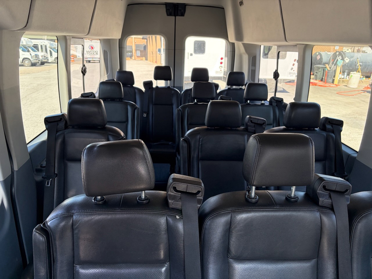 2019 Ford Transit 350 XLT - Image 4