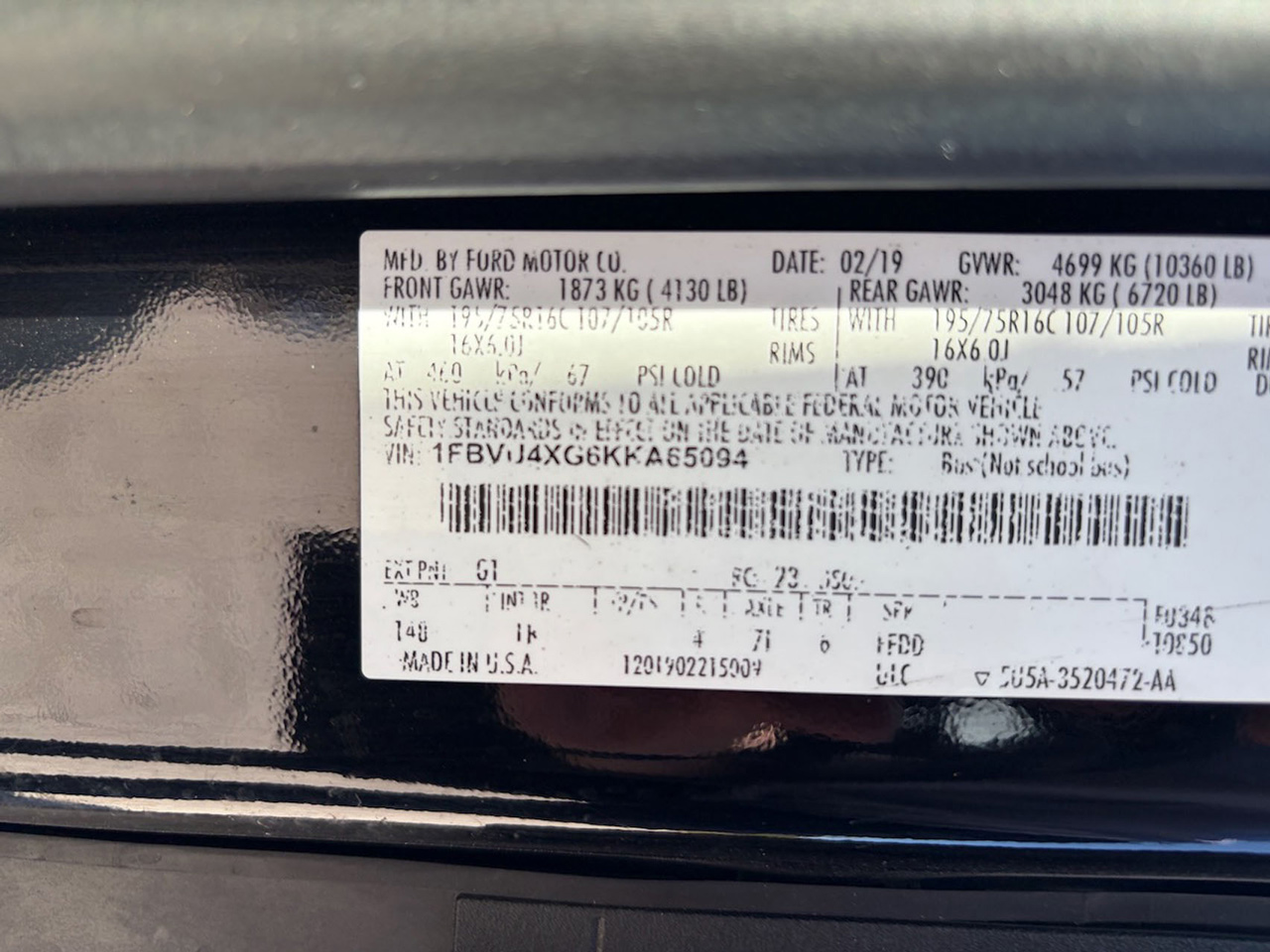 2019 Ford Transit 350 XLT - Image 9