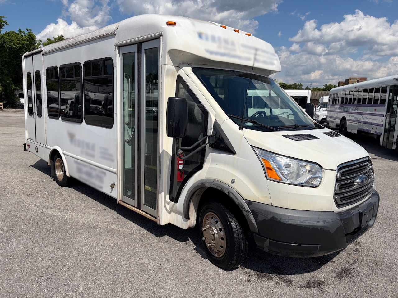 2018 Ford Transit Starlite - Image 1