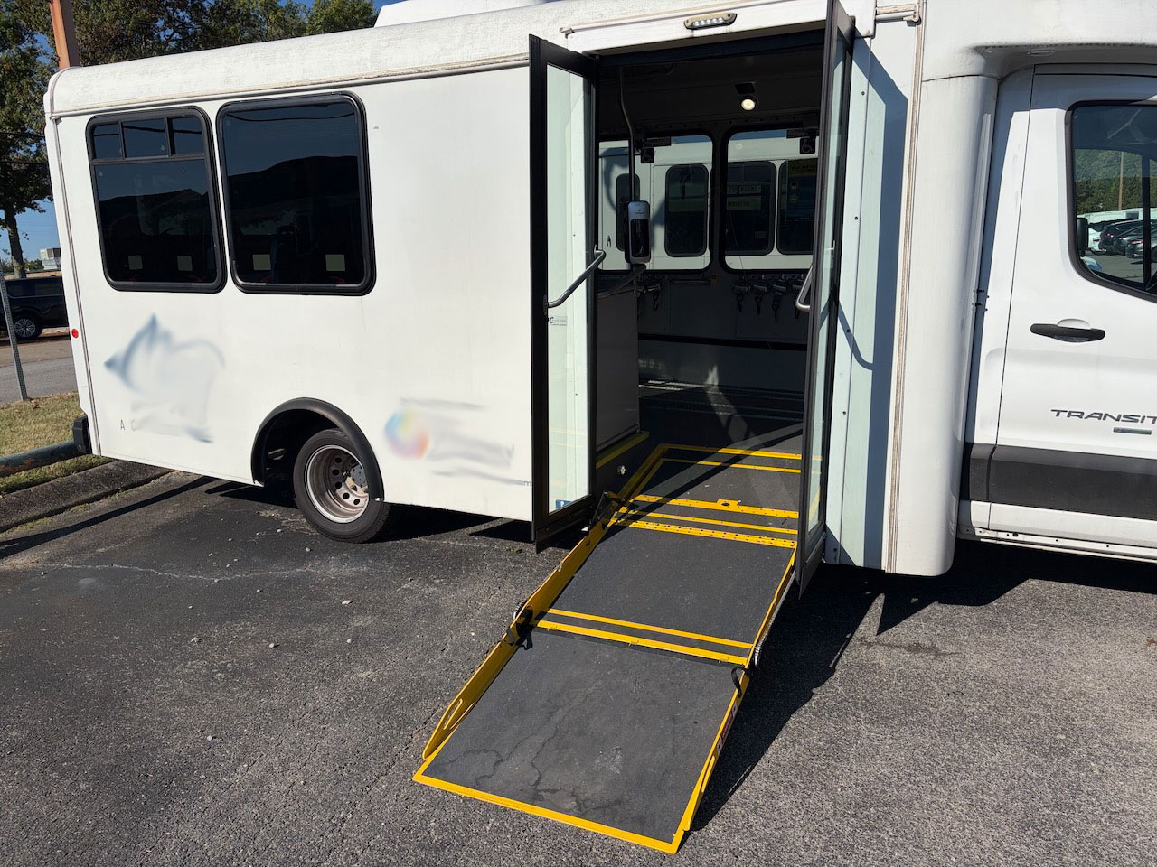 2020 Ford T350 Transit Arboc - Image 12