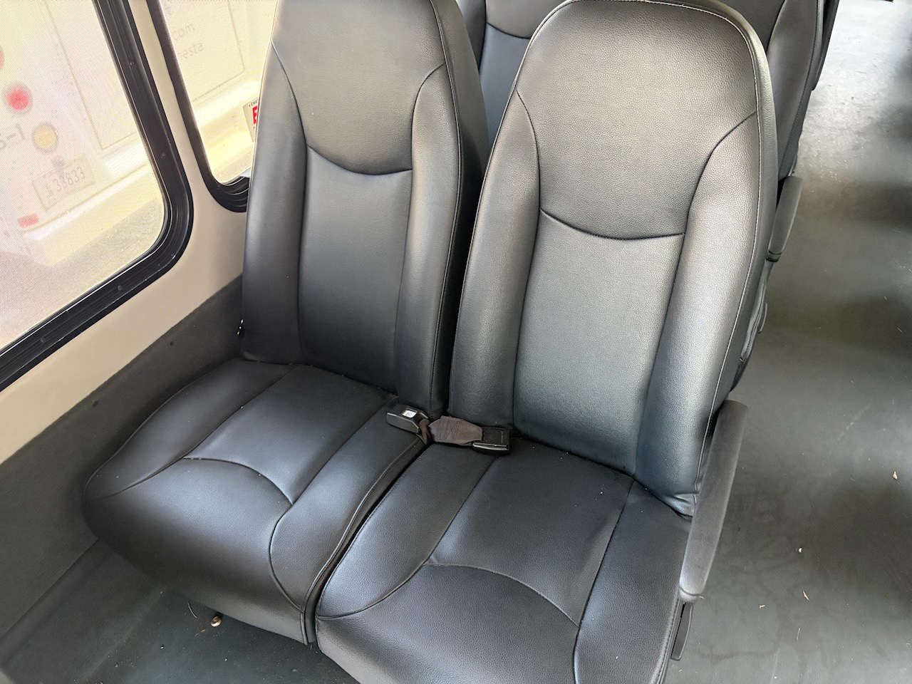 2019 Ford F550 Starcraft XL - Image 5