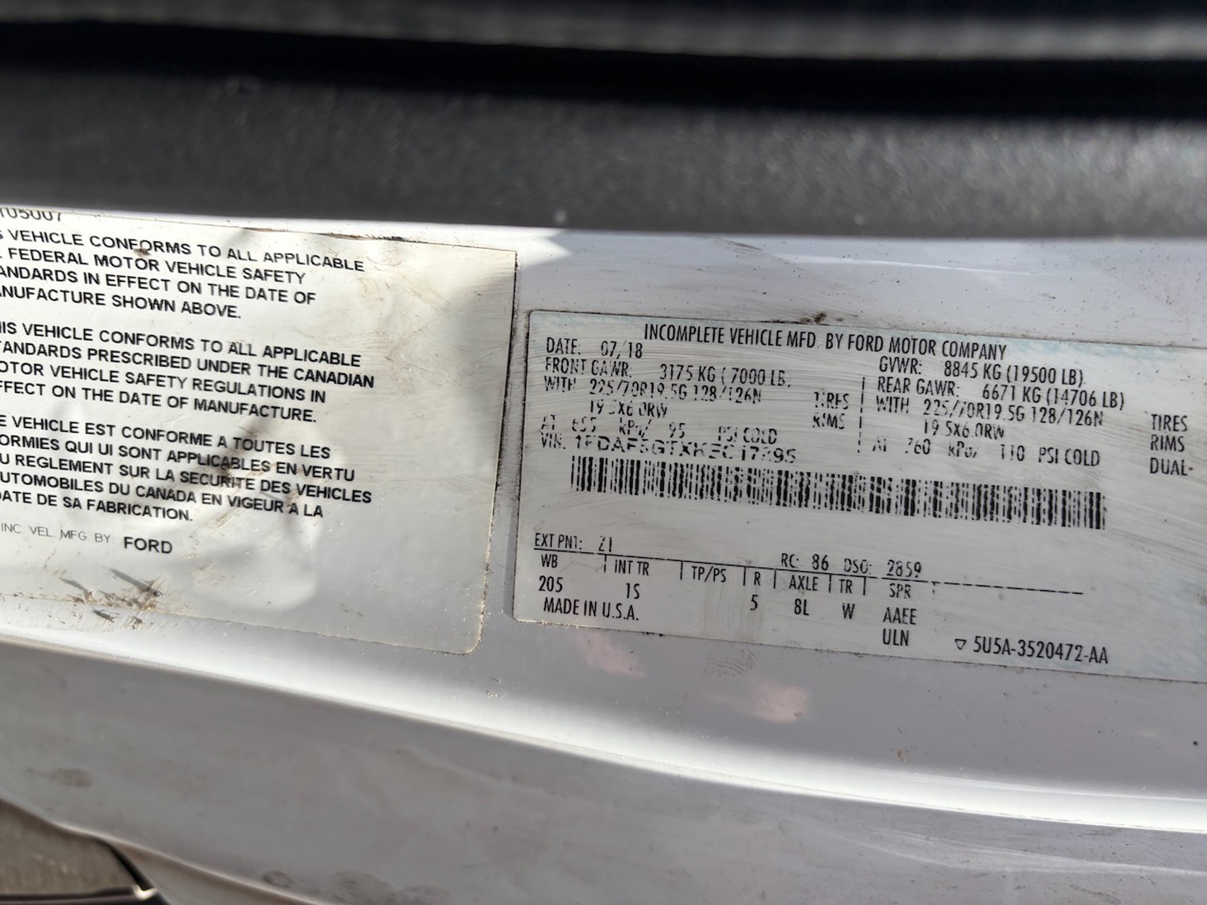 2019 Ford F550 Starcraft XL - Image 9