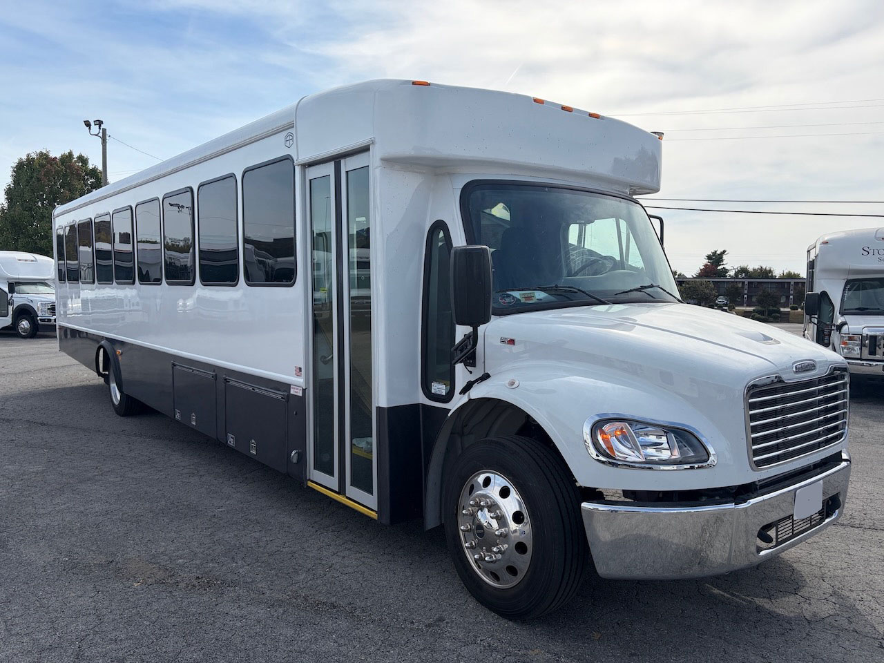 2026 Freightliner Glaval Legacy